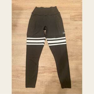 Bombshell Leggings! Cross listed on Mercari and Curtsy!